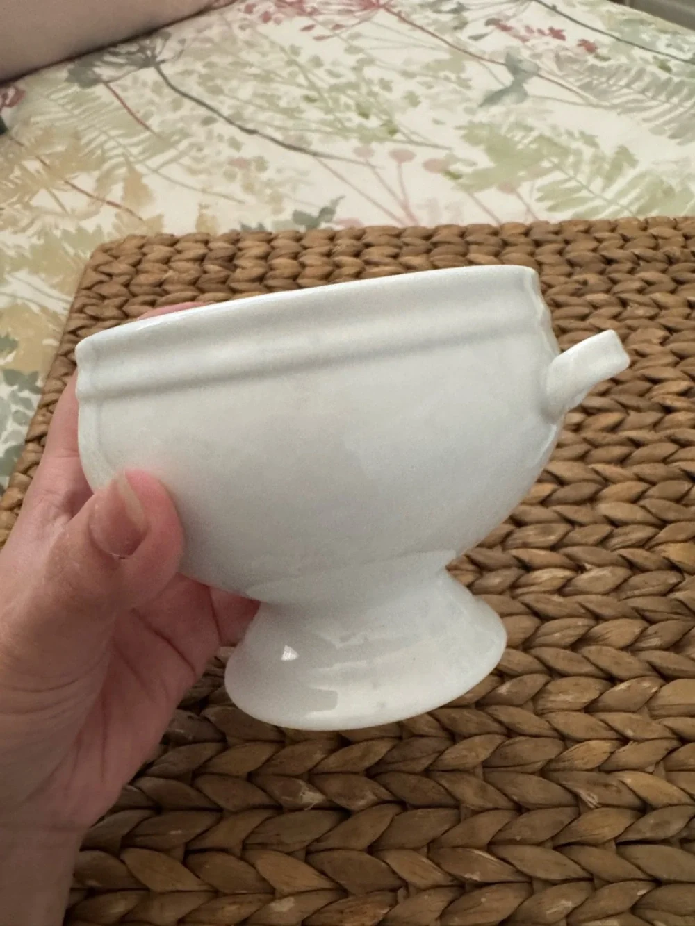 Crate&Barrel White Pedestal Soup Bowls (Pair)